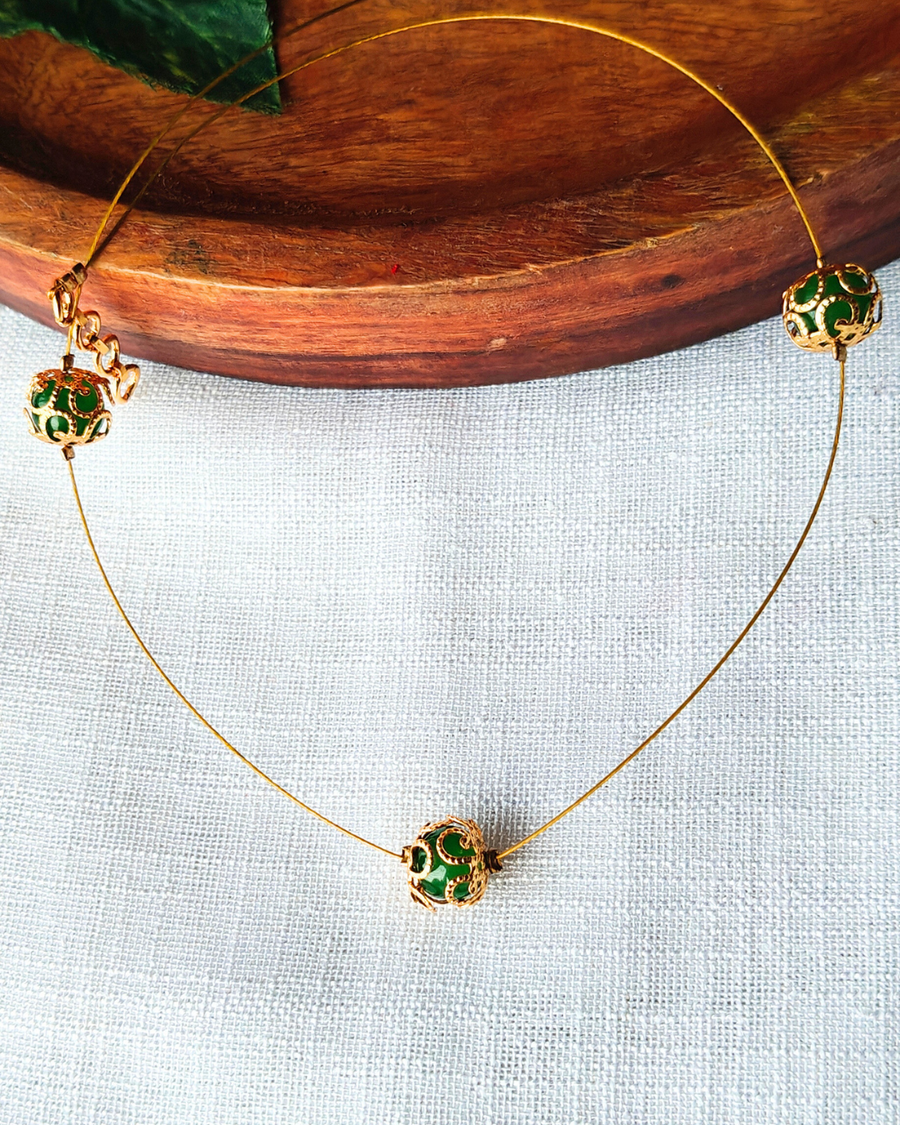 Green Moti Invisible Necklace