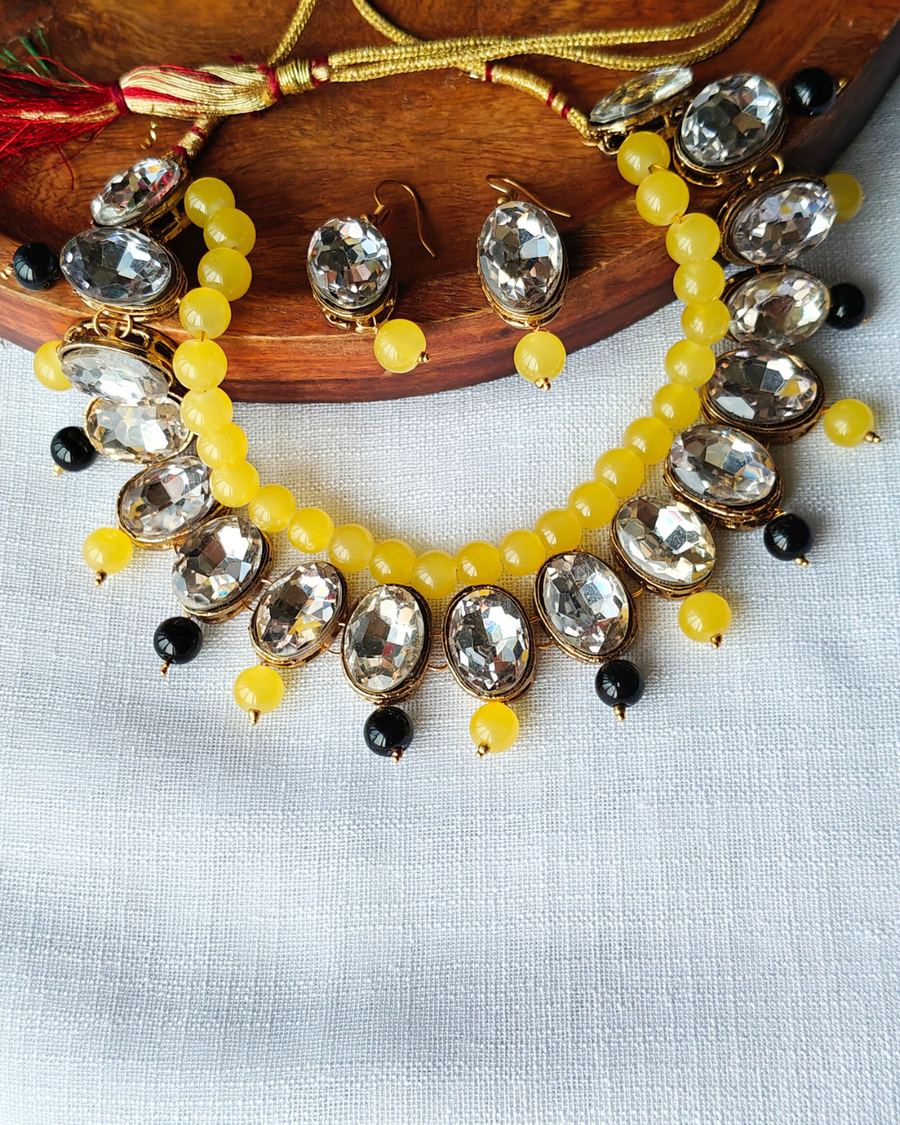 Kundan with black and yellow Moti Necklace